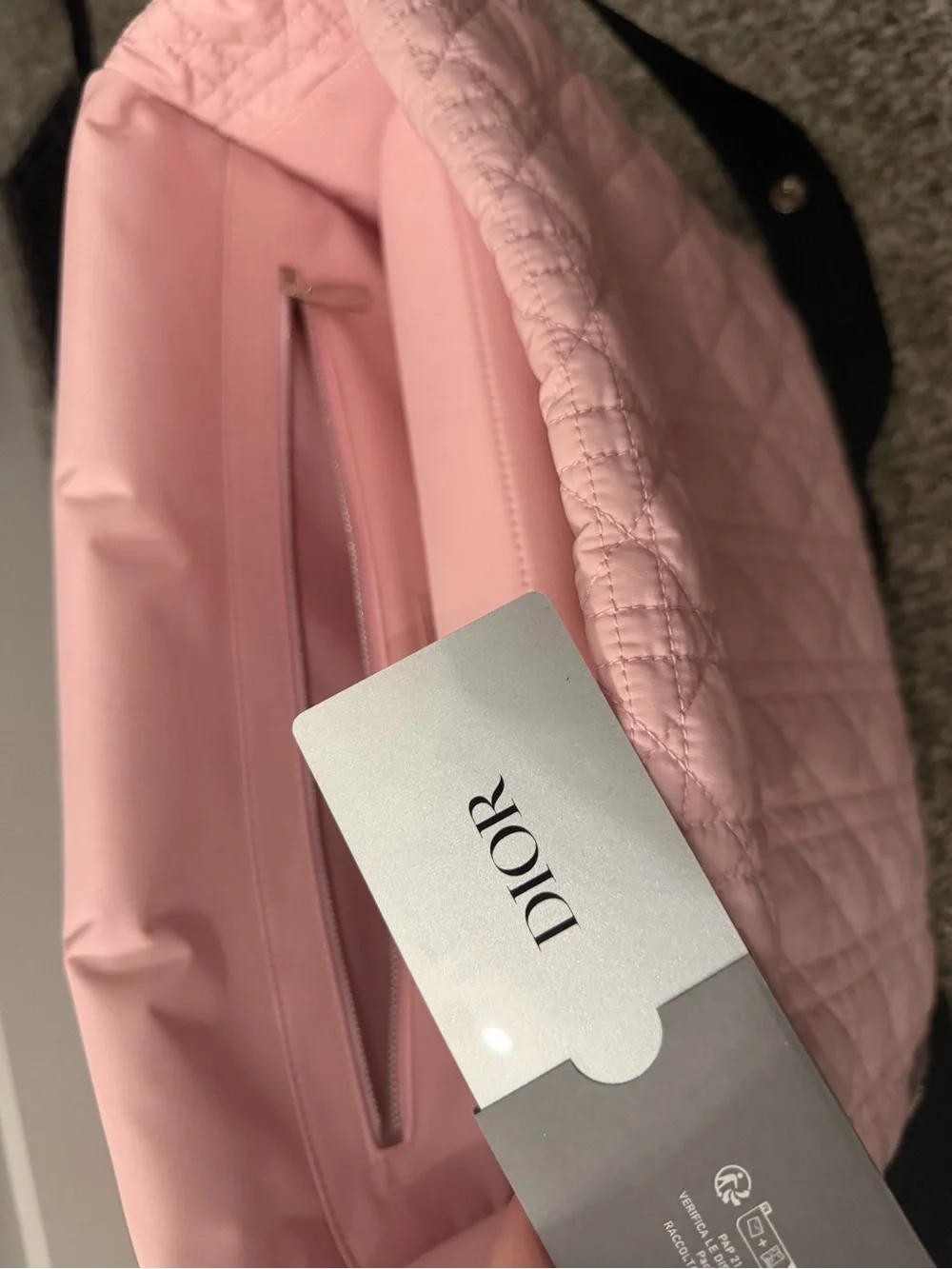 Dior saddle shoulder